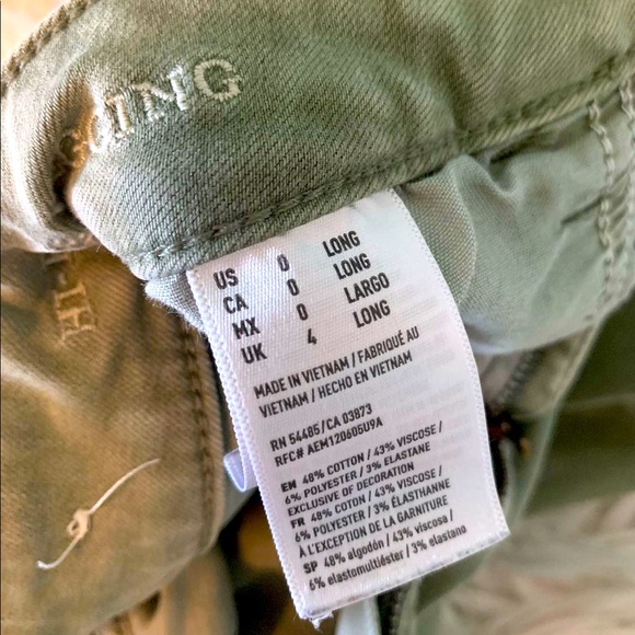 Women’s American Eagle Jegging Stretchy Jeans - Picture 4 of 4